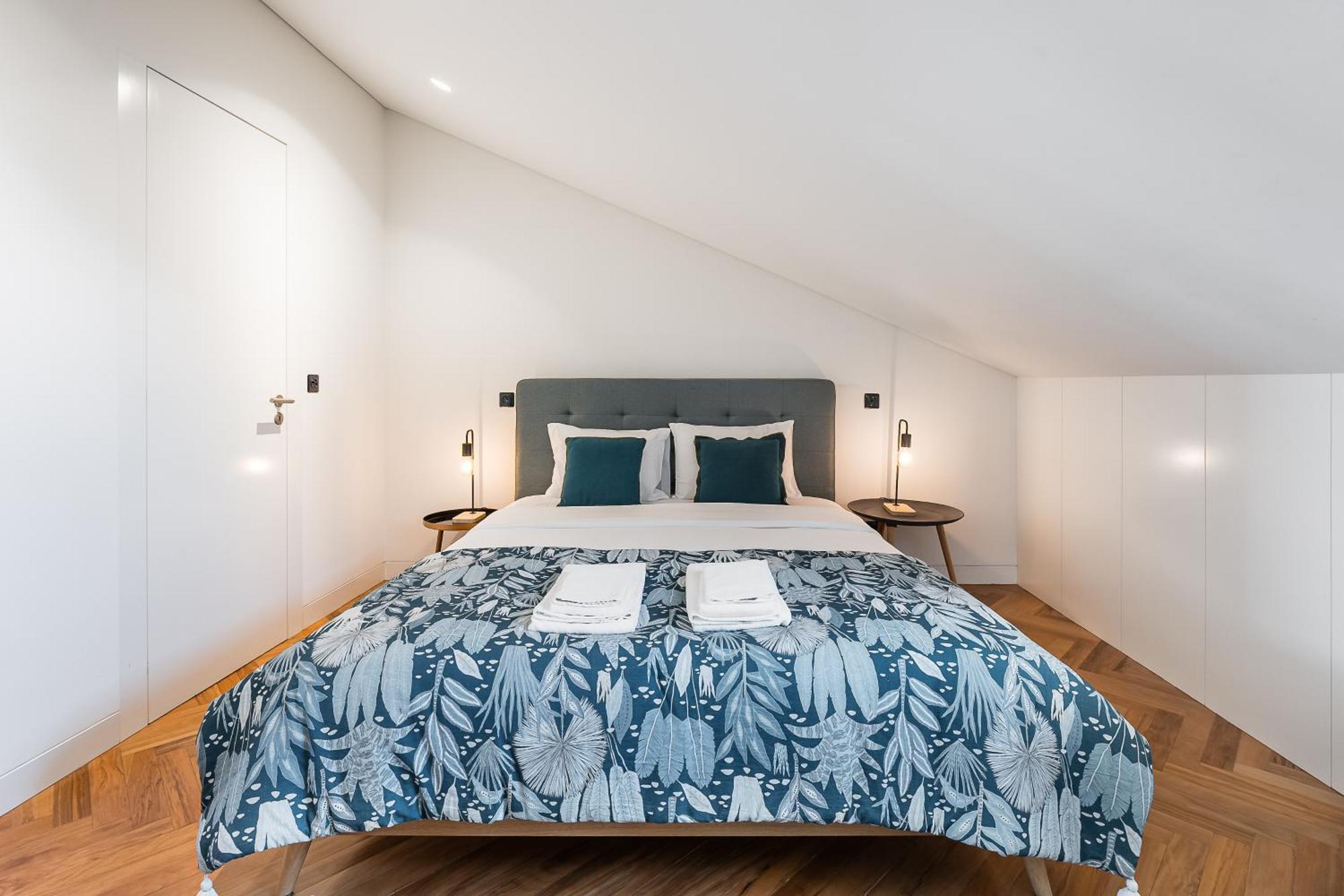 Elegant Duplex In Downtown * Oporto